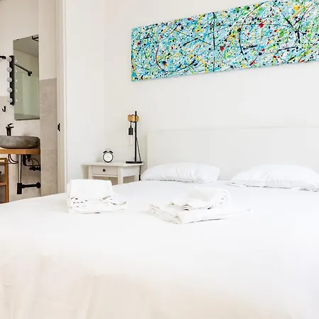 Tiles By Time Apartment *